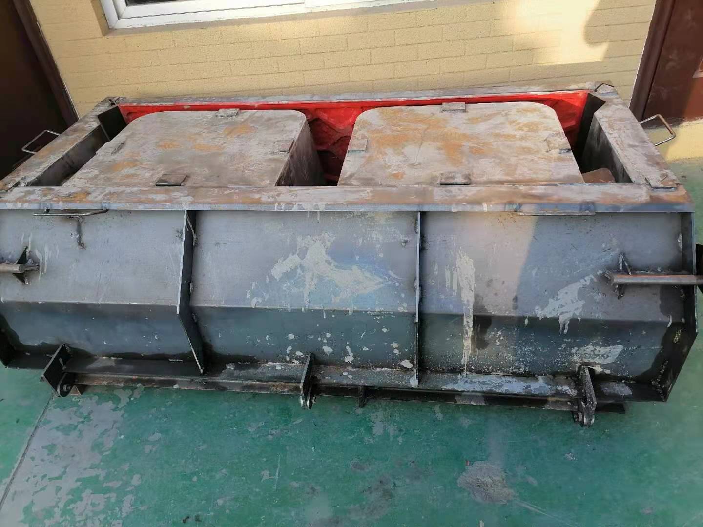 1608251757834680.jpg 階梯式護(hù)坡模具