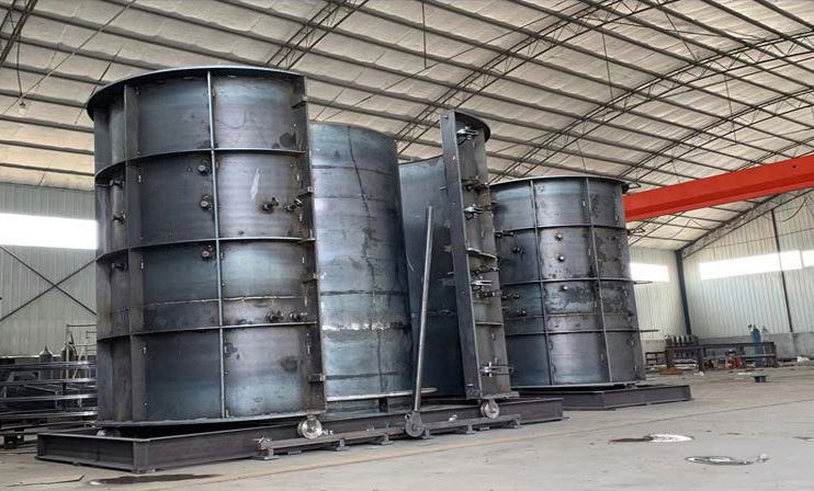 1639179147262055.jpg 內(nèi)收芯檢查井模具1.jpg